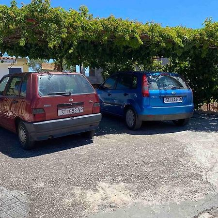 Apartman Toma Apartment Slatine Bagian luar foto